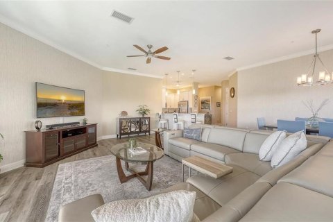 Condo in Bradenton, Florida, 3 bedrooms  № 1879930 - photo 6