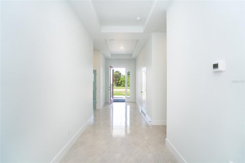 House in Rotonda, Florida 4 bedrooms, 178.65 sq.m. № 1757664 - photo 7