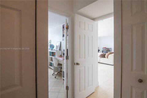 Condo in Aventura, Florida, 3 bedrooms  № 1868798 - photo 20