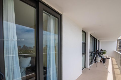 Condo in Aventura, Florida, 3 bedrooms  № 1868798 - photo 5
