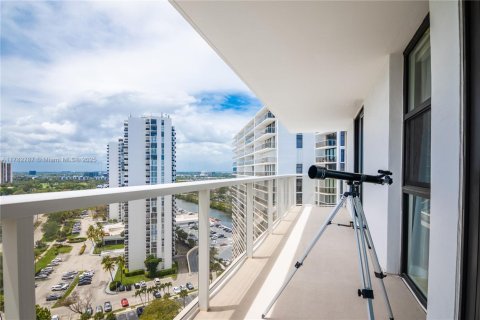 Condo in Aventura, Florida, 3 bedrooms  № 1868798 - photo 7