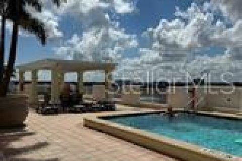 Copropriété à vendre à Clearwater, Floride: 2 chambres, 143.16 m2 № 2413818 - photo 2