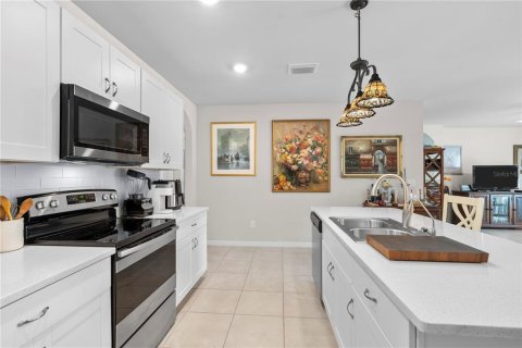 House in Punta Gorda, Florida 4 bedrooms, 168.34 sq.m. № 1725495 - photo 21