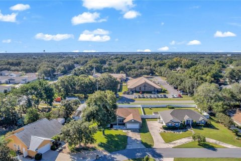Villa ou maison à vendre à Leesburg, Floride: 3 chambres, 194.17 m2 № 2431849 - photo 5