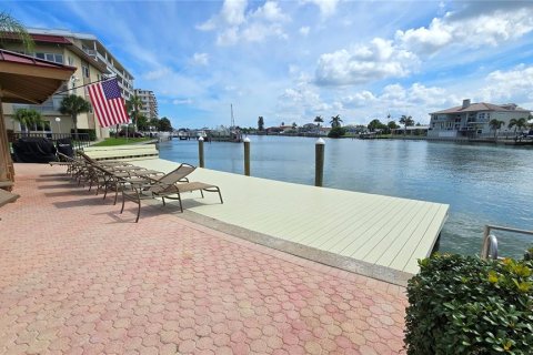 Condominio en venta en Clearwater, Florida, 2 dormitorios, 83.61 m2 № 2227978 - foto 25