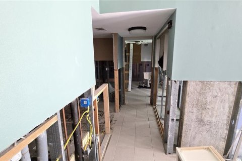 Condominio en venta en Clearwater, Florida, 2 dormitorios, 83.61 m2 № 2227978 - foto 13