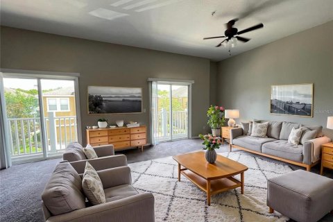 Condominio en venta en Orlando, Florida, 2 dormitorios, 120.77 m2 № 2157346 - foto 3