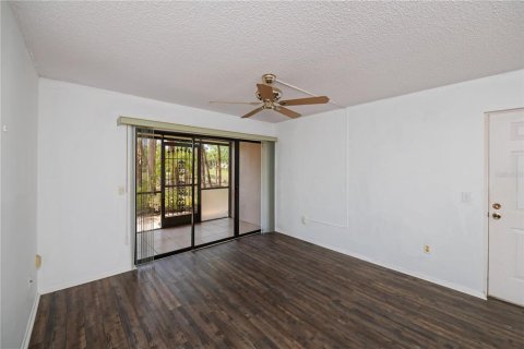 Condo in Port Charlotte, Florida, 2 bedrooms № 2166249 - photo 15