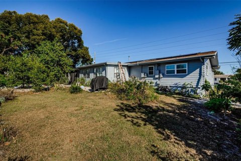 House in Spring Hill, Florida 3 bedrooms, 117.8 sq.m. № 1540892 - photo 26