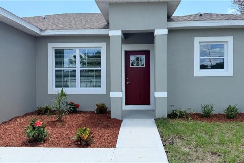 Villa ou maison à vendre à Ocala, Floride: 4 chambres, 155.98 m2 № 1690949 - photo 2
