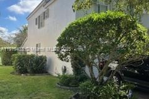 Купить виллу или дом в Мирамар, Флорида 4 спальни, 222.13м2, № 1974570 - фото 4