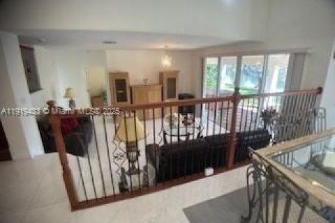 Купить виллу или дом в Мирамар, Флорида 4 спальни, 222.13м2, № 1974570 - фото 18