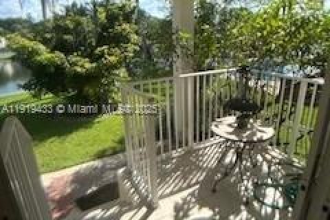 Купить виллу или дом в Мирамар, Флорида 4 спальни, 222.13м2, № 1974570 - фото 13