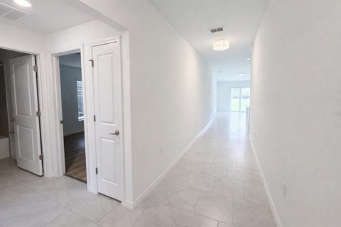 House in Port Charlotte, Florida 3 bedrooms, 144.93 sq.m. № 2231370 - photo 16