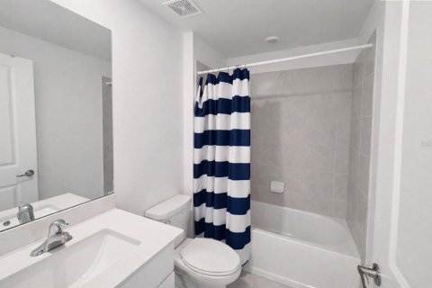 House in Port Charlotte, Florida 3 bedrooms, 144.93 sq.m. № 2231370 - photo 19