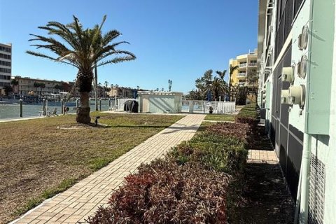 Condominio en alquiler en Sarasota, Florida, 2 dormitorios, 83.15 m2 № 1538785 - foto 21