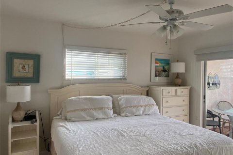 Condominio en alquiler en Sarasota, Florida, 2 dormitorios, 83.15 m2 № 1538785 - foto 11