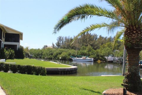 Condominio en alquiler en Sarasota, Florida, 2 dormitorios, 83.15 m2 № 1538785 - foto 22