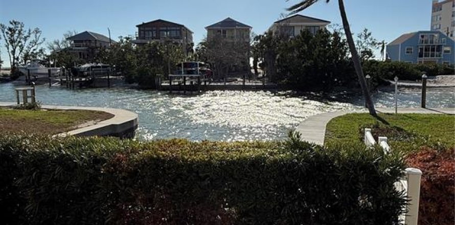 Condominio en Sarasota, Florida, 2 dormitorios  № 1538785