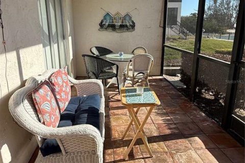 Condominio en alquiler en Sarasota, Florida, 2 dormitorios, 83.15 m2 № 1538785 - foto 19