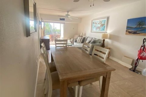 Condominio en alquiler en Sarasota, Florida, 2 dormitorios, 83.15 m2 № 1538785 - foto 9