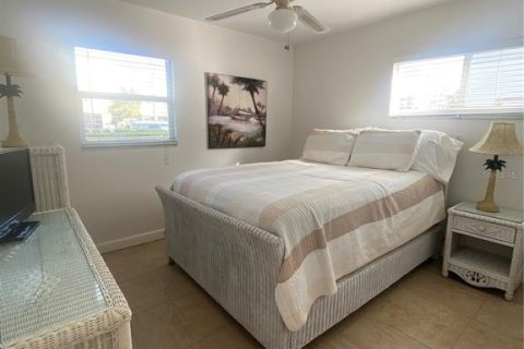 Condominio en alquiler en Sarasota, Florida, 2 dormitorios, 83.15 m2 № 1538785 - foto 14