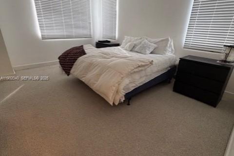 Adosado en alquiler en Doral, Florida, 3 dormitorios, 168.71 m2 № 1990570 - foto 11