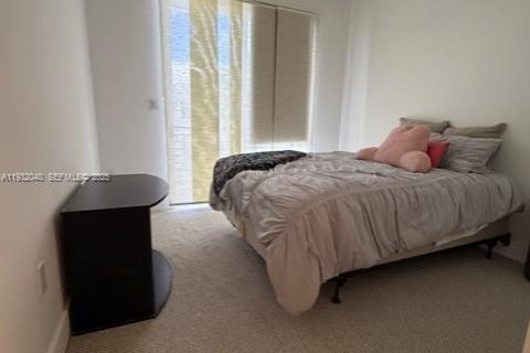 Adosado en alquiler en Doral, Florida, 3 dormitorios, 168.71 m2 № 1990570 - foto 14