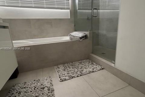 Adosado en alquiler en Doral, Florida, 3 dormitorios, 168.71 m2 № 1990570 - foto 18