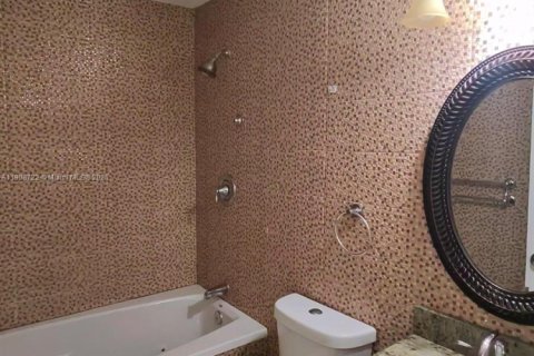 Villa ou maison à louer à Pembroke Pines, Floride: 3 chambres, 125.14 m2 № 1964761 - photo 14