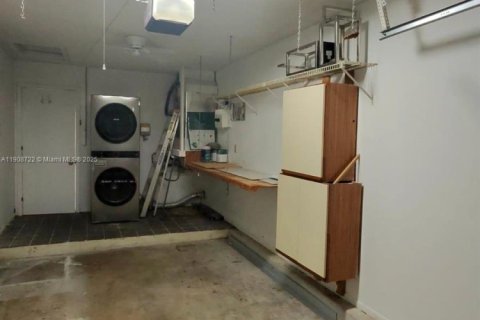 Villa ou maison à louer à Pembroke Pines, Floride: 3 chambres, 125.14 m2 № 1964761 - photo 20