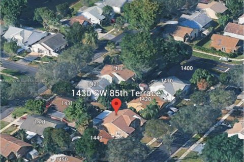 Villa ou maison à louer à Pembroke Pines, Floride: 3 chambres, 125.14 m2 № 1964761 - photo 25