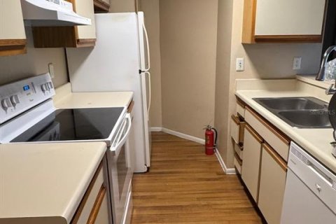 Condo à Altamonte Springs, Floride, 2 chambres  № 2111235