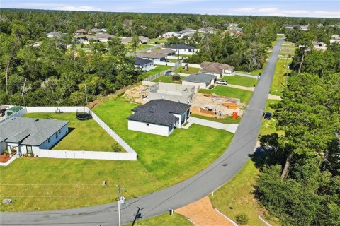 Villa ou maison à vendre à Ocala, Floride: 4 chambres, 167.41 m2 № 2390881 - photo 5