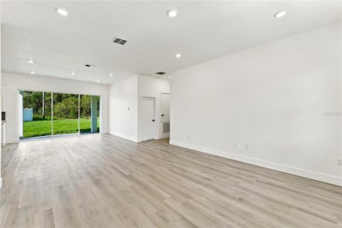 Villa ou maison à vendre à Ocala, Floride: 4 chambres, 167.41 m2 № 2390881 - photo 7
