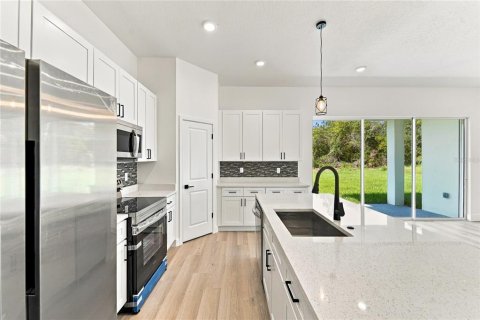 Villa ou maison à vendre à Ocala, Floride: 4 chambres, 167.41 m2 № 2390881 - photo 19