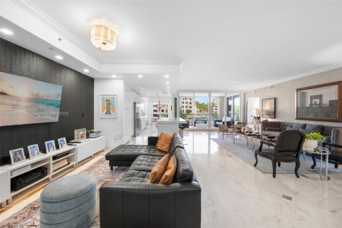 Condo in Key Biscayne, Florida, 3 bedrooms  № 1880212 - photo 5