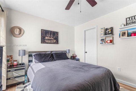 Condominio en venta en West Palm Beach, Florida, 2 dormitorios, 82.5 m2 № 2047000 - foto 16