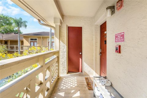 Condominio en venta en West Palm Beach, Florida, 2 dormitorios, 82.5 m2 № 2047000 - foto 4