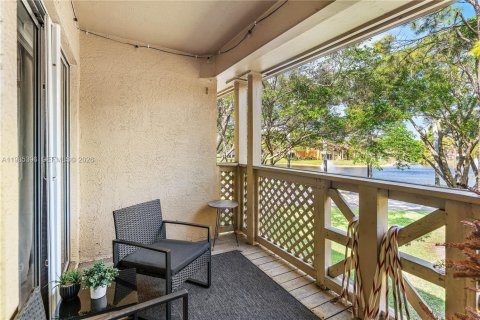 Condominio en venta en West Palm Beach, Florida, 2 dormitorios, 82.5 m2 № 2047000 - foto 24