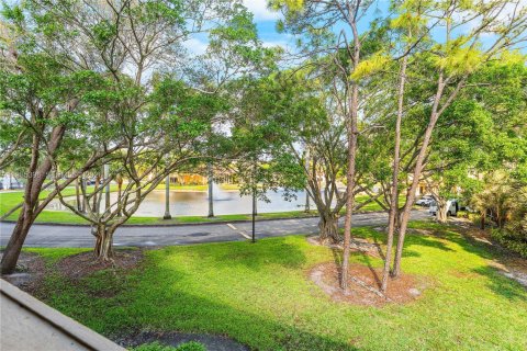 Condominio en venta en West Palm Beach, Florida, 2 dormitorios, 82.5 m2 № 2047000 - foto 25