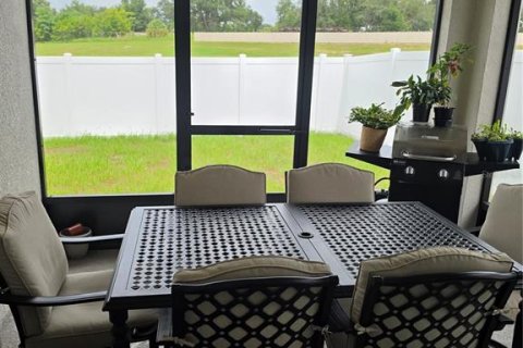 House in Davenport, Florida 4 bedrooms, 168.99 sq.m. № 2196076 - photo 16