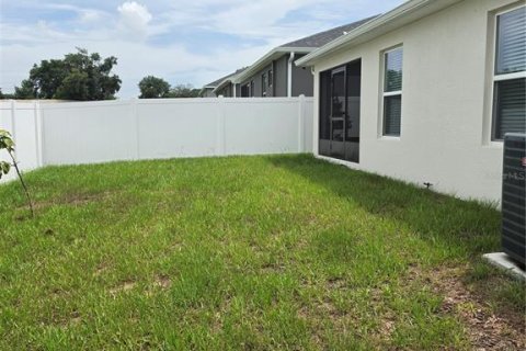 House in Davenport, Florida 4 bedrooms, 168.99 sq.m. № 2196076 - photo 18