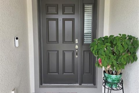 House in Davenport, Florida 4 bedrooms, 168.99 sq.m. № 2196076 - photo 3