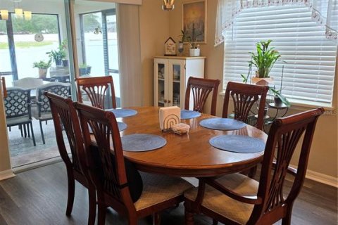 House in Davenport, Florida 4 bedrooms, 168.99 sq.m. № 2196076 - photo 8