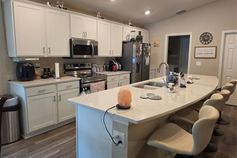 House in Davenport, Florida 4 bedrooms, 168.99 sq.m. № 2196076 - photo 7