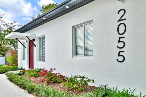 Casa en venta en North Miami Beach, Florida, 4 dormitorios, 153.29 m2 № 1820040 - foto 7