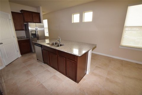House in Winter Garden, Florida 3 bedrooms, 156.91 sq.m. № 1777339 - photo 7