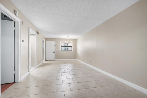 Condo in Clearwater, Florida, 1 bedroom  № 2207470 - photo 5
