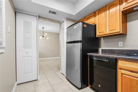 Condo in Clearwater, Florida, 1 bedroom  № 2207470 - photo 4